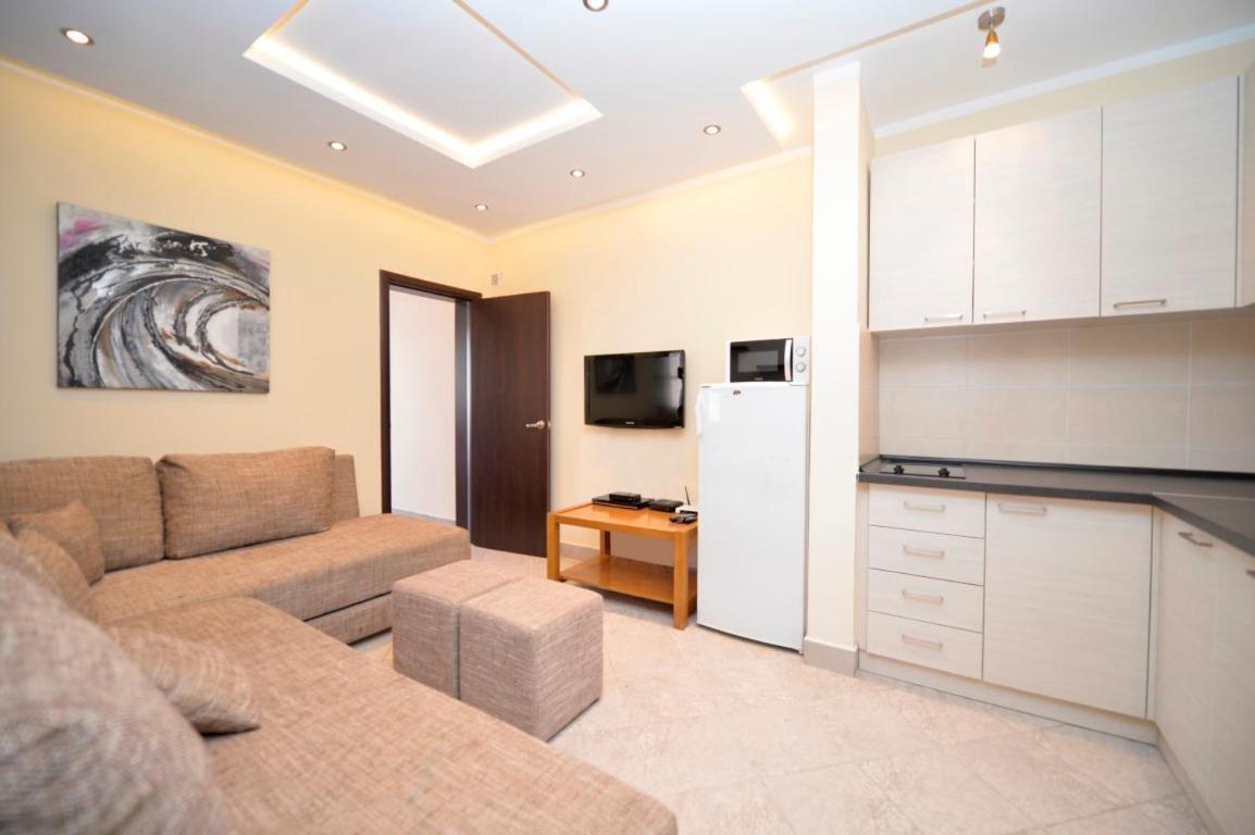 Rafailovici Holiday Apartments ภายนอก รูปภาพ