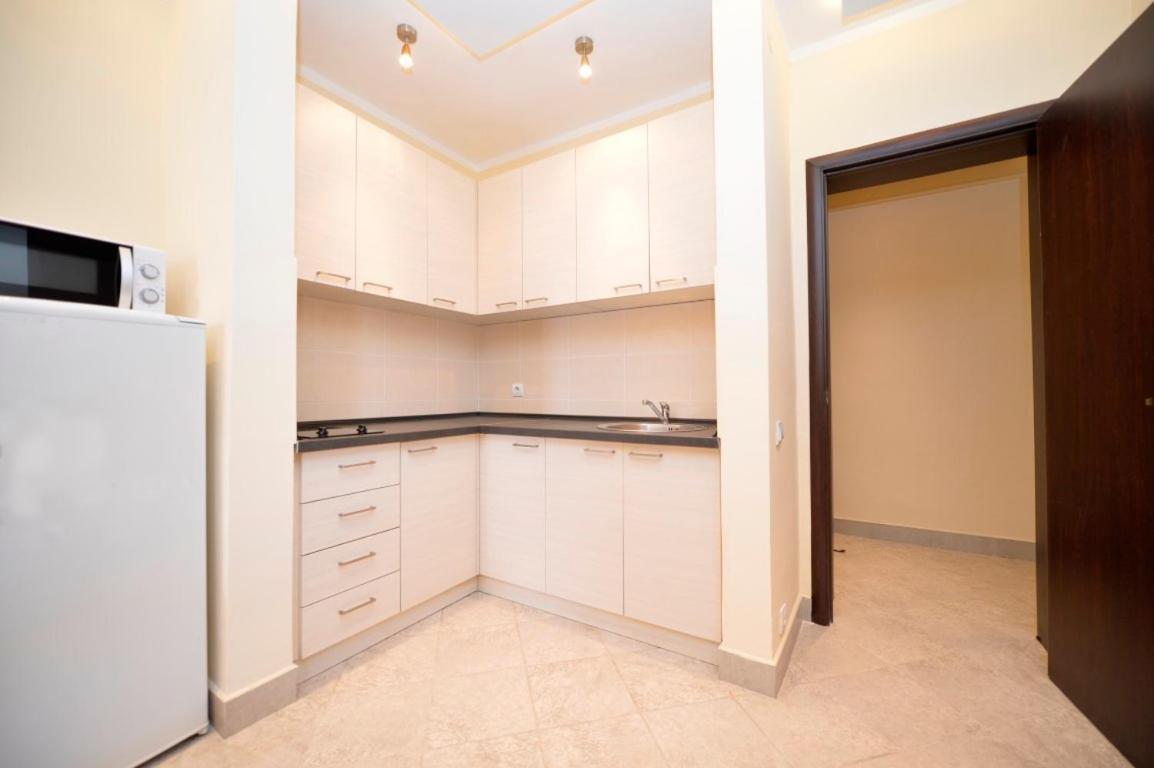 Rafailovici Holiday Apartments ภายนอก รูปภาพ