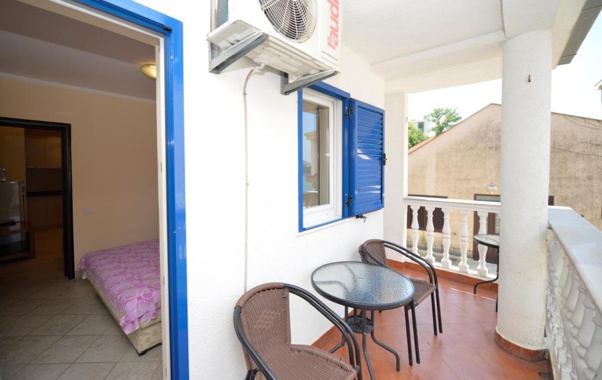 Rafailovici Holiday Apartments ภายนอก รูปภาพ